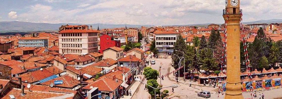 Çorum Zeytin Filesi, Agril (Don kırağı örtüsü), Sera Örtüsü, Ebatlı Branda, Gölgelik File, ABK Siyah Taban Zirai Örtüsü, Siyah Mulch, Çilek Naylon, Mısır Silaj Örtüsü, Silaj File, Silaj Strech, Silaj Balya Ambalaj ve Baskılı - Baskısız Çuval, Bigbag