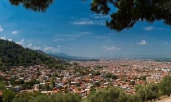 Manisa Zeytin Filesi, Agril (Don kırağı örtüsü), Sera Örtüsü, Ebatlı Branda, Gölgelik File, ABK Siyah Taban Zirai Örtüsü, Siyah Mulch, Çilek Naylon, Mısır Silaj Örtüsü, Silaj File, Silaj Strech, Silaj Balya Ambalaj ve Baskılı - Baskısız Çuval, Bigbag