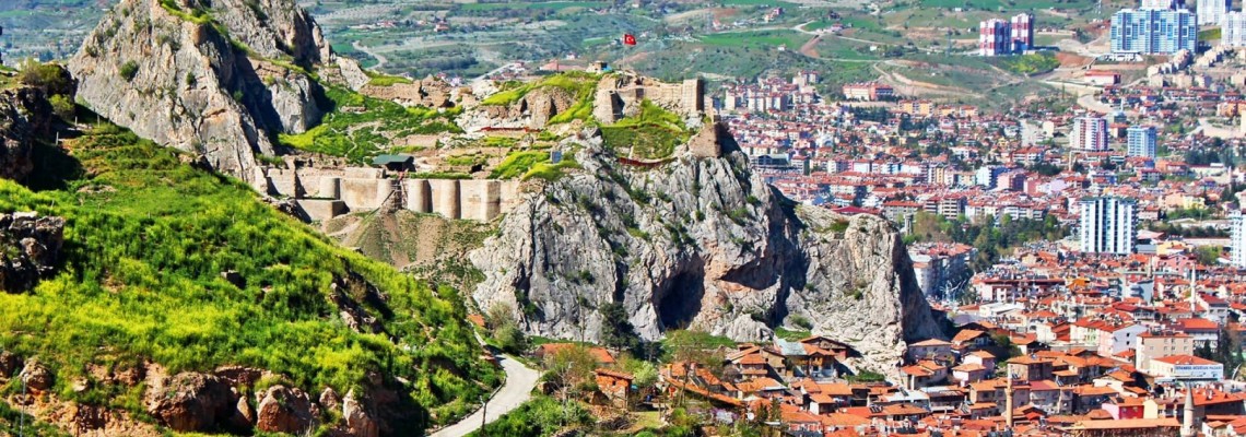 Tokat Zeytin Filesi, Agril (Don kırağı örtüsü), Sera Örtüsü, Ebatlı Branda, Gölgelik File, ABK Siyah Taban Zirai Örtüsü, Siyah Mulch, Çilek Naylon, Mısır Silaj Örtüsü, Silaj File, Silaj Strech, Silaj Balya Ambalaj ve Baskılı - Baskısız Çuval, Bigbag